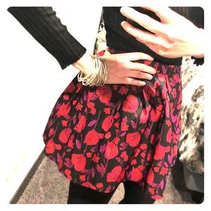 🖤Spring Floral Poofy Lined Mini Skirt🖤